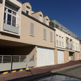 « TREMBLAY »<br>
9-11, Rue de la mairie <br>
93290 TREMBLAY EN FRANCE<br>
Construction de 20 logements collectifs et 1 Commerce